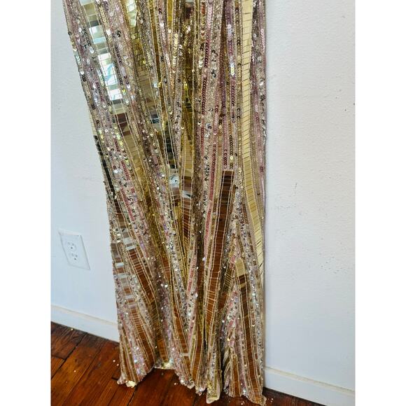 NWT MAC DUGGAL Nude Silver Halter Neck Embellished Detailed Back Metallic Gown 4 - Picture 14 of 16